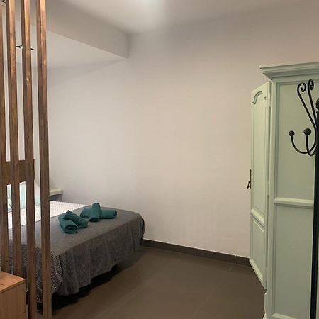 Estudio Puerta Del Sol Aguilar ภายนอก รูปภาพ